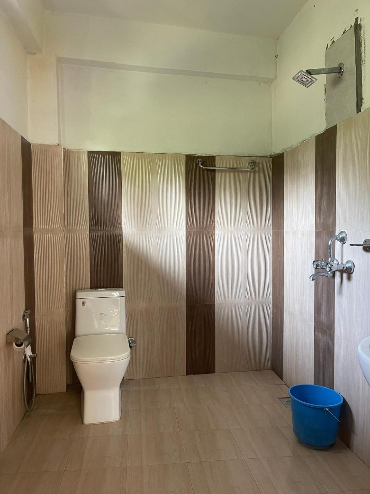 Tara Guesthouse - Sauraha,Chitwan Εξωτερικό φωτογραφία
